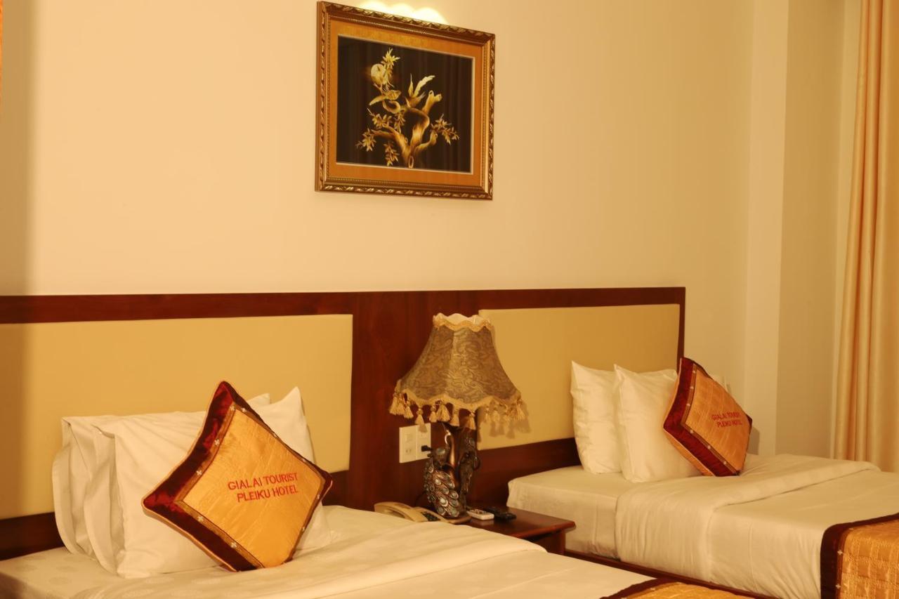 Pleiku Hotel Exterior photo